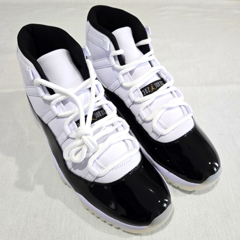 Air Jordan Retro 11 "Gratitude"
